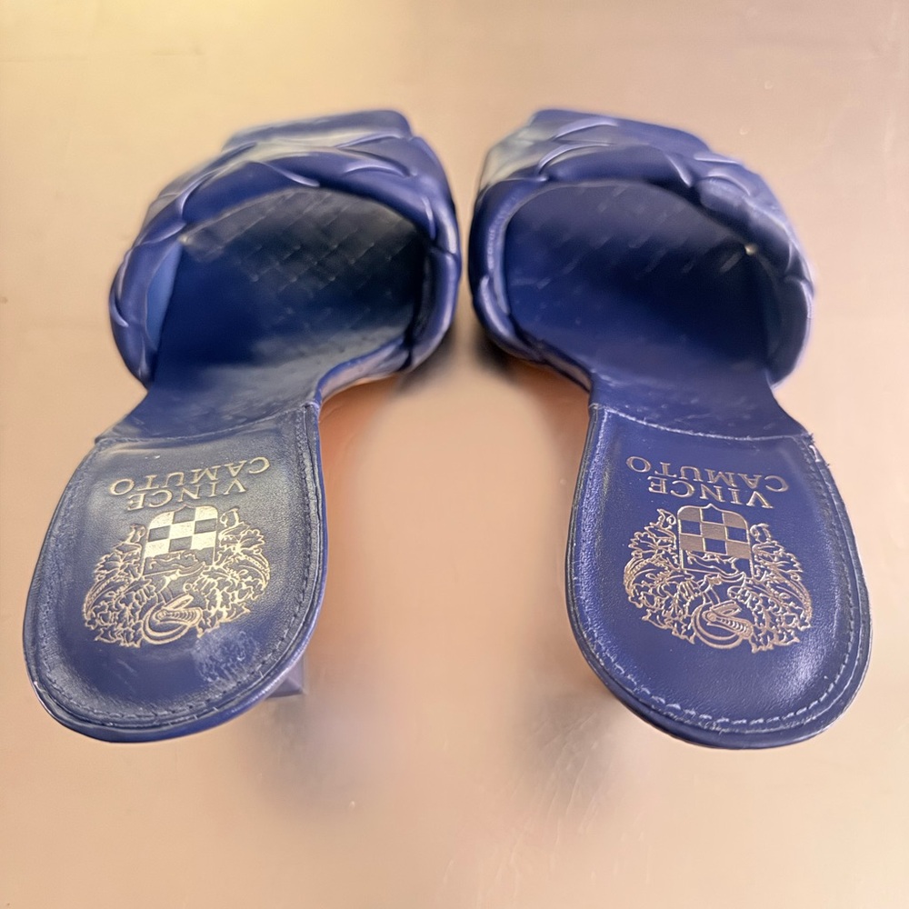 Vince Camuto Brelanie Blue Sandals - Picture 2 of 4
